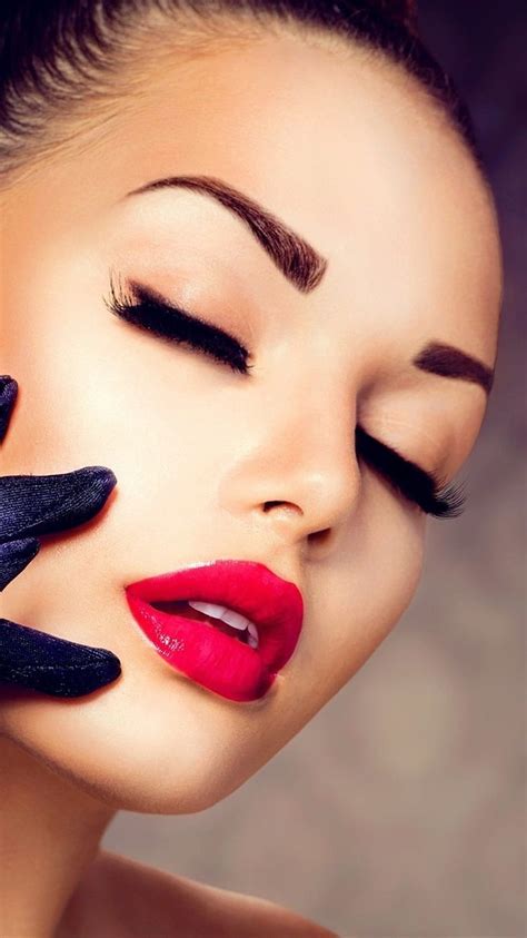 Girl Makeup Red Lipstick Eyelashes Gloves Diamond Ring Hd Phone
