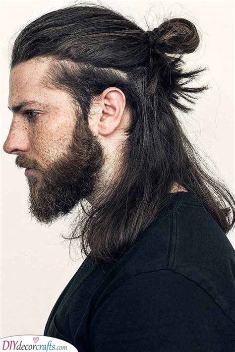 The issue will be in a few years if you want to look for part time or summer employment. Best Long Hairstyles for Men - Hairstyles for Men with Long Hair