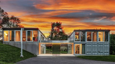 This New Jersey Home Is Built Of Shipping Containers And Costs Nearly