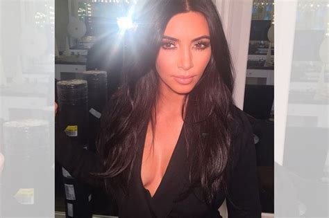 Kim Kardashian Takes The Plunge For A Busty Selfie In New