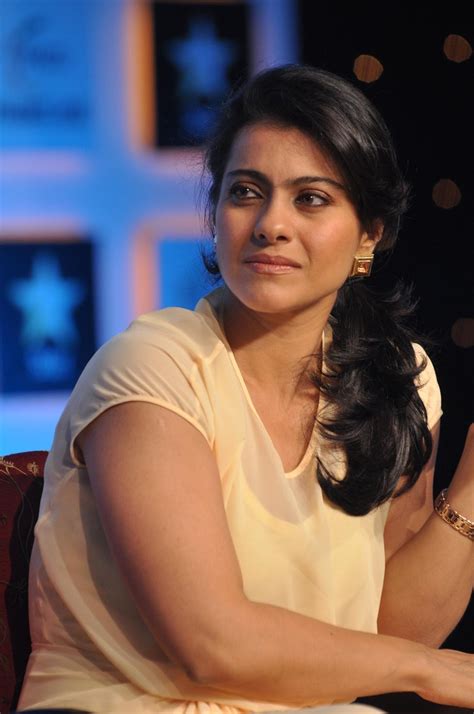 High Quality Bollywood Celebrity Pictures Kajol Looks Beautiful In