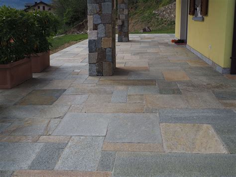 Pavimenti In Pietra Pavimenti In Pietra Naturale Cpl