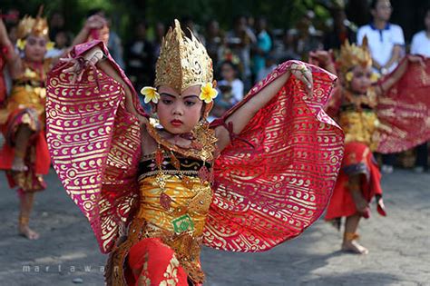 manuk rawa dance cultures denpasar learn recognize cultures denpasar