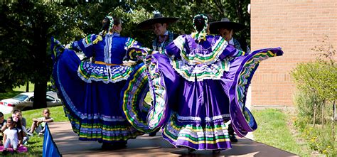 district 131 ballet folklorico performs at o donnell