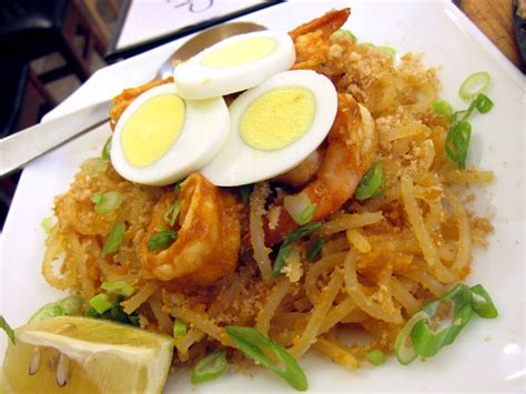 pancit palabok i d love to make this with spaghetti squash instead of rice noodles the dish