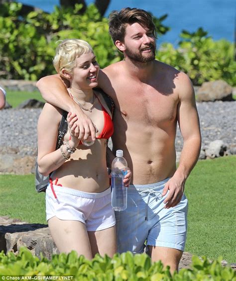 Miley Cyrus And Patrick Schwarzenegger Strip Off For A Hike In Hawaii Daily Mail Online