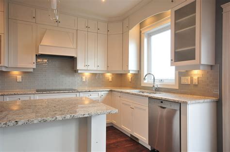 The exclusive distributor for aya kitchen & baths for southern saskatchewan, canada's formost manufacturer of high quality, frameless cabinetry. Alair Homes | Regina | Emerald Ridge | Custom Home | Custom kitchen