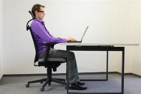 Das heißt, er sollte über essenzielle. ORTHOPÄDISCHER BÜROSTUHL » Ergonomische Bürostühle kaufen