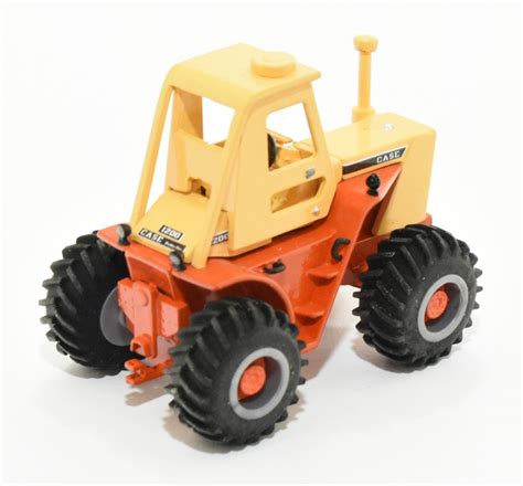 164 Case 1200 4wd Tractor With Cab Daltons Farm Toys
