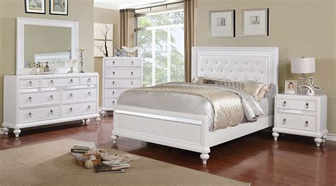 View all living room furniture. Buy Esofastore Glamorous Classic Bedroom Furniture Black ...
