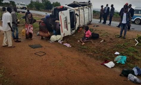 Over Speeding Minibus Driver Causes Horror Accident In Lilongwe Malawi Nyasa Times