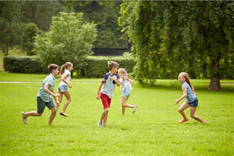 4 Important Reasons Why Your Child Should Play Outdoor Games Kellys