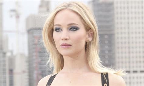 Actress Jennifer Lawrence Joins Metoo Movement