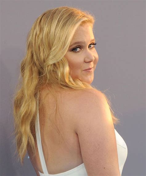 Amy Schumer Responds To The Trolls Who Body Shamed Her For Wearing A