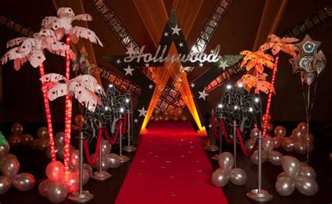 Hollywood is the land of glitz and dazzle. How to Create A Glam Hollywood Prom Theme | Anderson's Blog