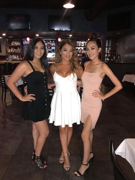 Super Hot Milf And Her Two Sexy Daughters Rirlgirls