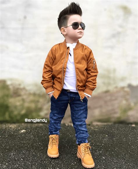 So when it comes to boys fashion, you will need a place where you will be able to find a broad range of good. This Month's Best Street Style Looks of boy Kids Fashion ...
