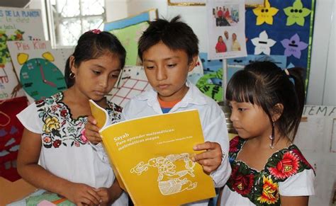 Van A Impulsar La Educación Indígena En Yucatán