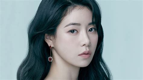 K Loka March 2023 Digital Cover The Glory Actress Lim Ji Yeon