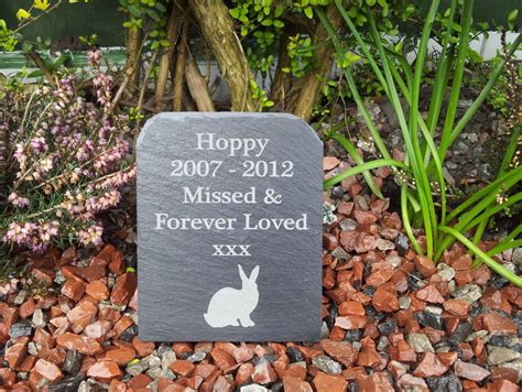 The method of installation is based on several factors. Natural Slate Pet Memorial Grave Marker Headstone 11cm x ...