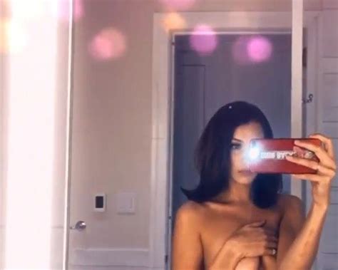New Bella Hadid Private Covered Topless Bikini Photos Sexiezpix Web Porn
