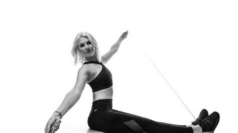 The Effective Full Body Workout Routine Using Only A Jump Rope Glamour