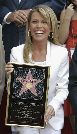Wheel Of Fortune Co Host Vanna White Receives A Star On The Walk Photo 8105376111114 San