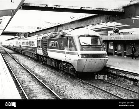 Intercity 125 Train At Derby Station 15th June 1989 Stock Photo Alamy
