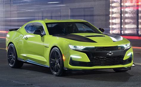 2021 Chevrolet Camaro Ss Coupe Price Review Ratings And Pictures