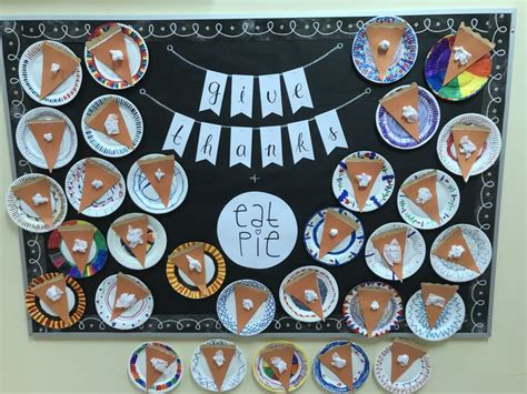 give   eat pie bulletin board thanksgiving bulletin boards november bulletin boards