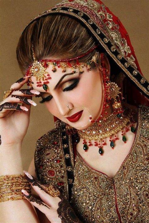 4 indian bridal makeup tutorials we love. Best Indian Bridal Makeup Tutorial Step by Step ...