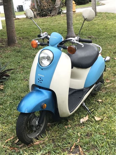 Honda Metropolitan 50cc Scooter For Sale In Bal Harbour Fl Offerup