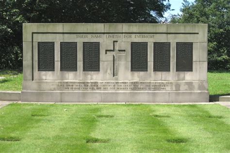 First World War Memorial Witton © Robin Stott Geograph Britain