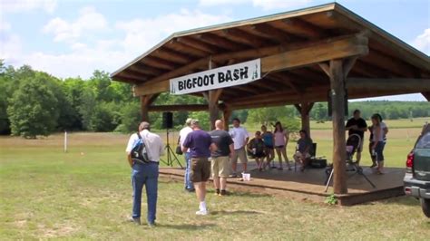 Finding Bigfoot At Bigfoot Bash Michigan Magazine Bfro Youtube