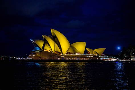 The Sydney Opera House Specialsasl