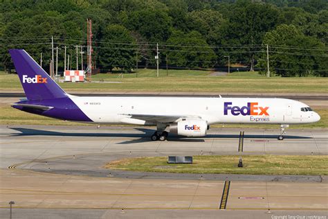 Fedex Boeing 757 21bsf N933fd Photo 480870 Netairspace