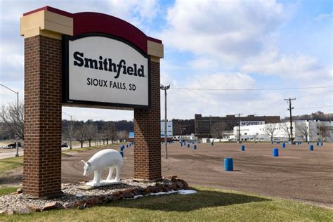 The company provides products under various brand names, such as ember farms. Smithfield Foods: CDC report on COVID-19 outbreak was ...