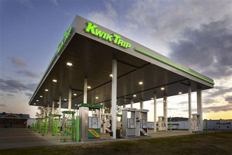 C Store Of The Week Kwik Trips Alt Fuel Station La Crosse Wis
