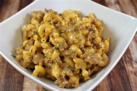 You can adjust the hamburger and cheese to pretty much to what you have on hand. Homemade Cheeseburger Macaroni Velveeta - Homemade Ftempo