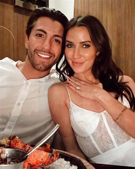 Kaitlyn Bristowe Posts Sweet Birthday Tribute For Fiancé Jason Tartick