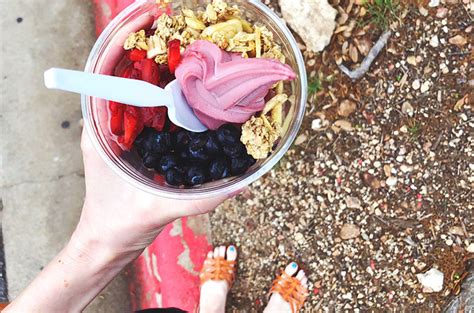 It's an enjoyable way to eat fruit for breakfast or anytime. $5 Costco Acai Bowl - Food Banjo
