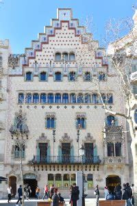 Scopri la storia di casa amatller. Casa Amatller: Rethinking Modernist architecture in Barcelona