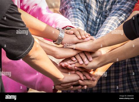 Join Hands Circle Hi Res Stock Photography And Images Alamy