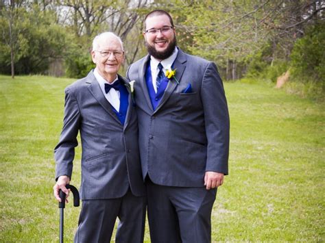 90 year old grandpa serves as best man at grandson s wedding i felt real proud abc news