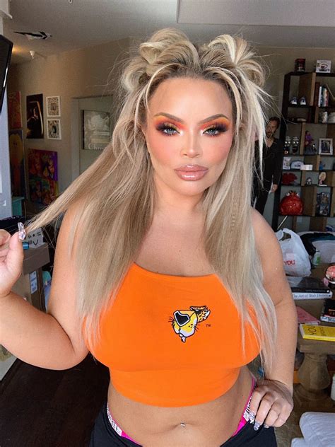 Why Cant Trisha Paytas And Her Big Boobs Get Canceled The Latest News