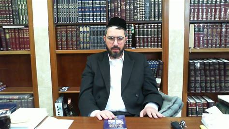 אין בחיסון שום חשש וסיכונים. ‫הרב מאור קדוש - ליל הסדר בימי קורונה‬‎ - YouTube