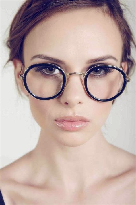 Cute Girls With Glasses Lifestyle 350