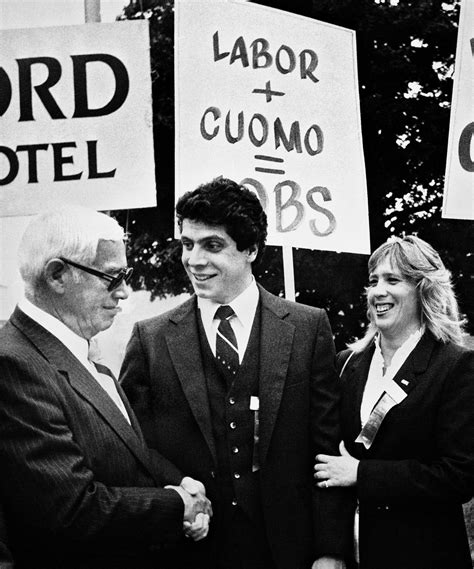 ‘The Contender,’ a Biography of Andrew Cuomo - The New York Times