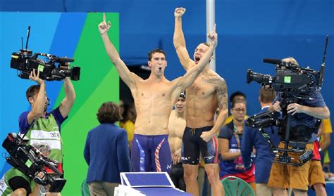 Phelps Golden Again Ledecky Tops In 400