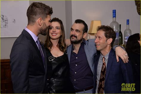 anne hathaway switches it up for colossal tiff party with austin stowell photo 3754898
